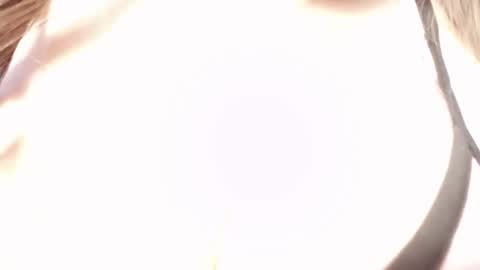 Snapshot of laia_hadid chatting on October 18, 4:48 am laia_hadid online show from October 18, 4:48 am