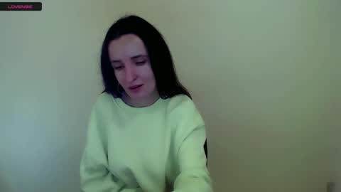 Snapshot of laimapinch_ chatting on October 2, 7:35 am Laima online show from October 2, 7:35 am