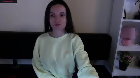 Snapshot of laimapinch_ chatting on January 12, 7:43 am Laima online show from January 12, 7:43 am