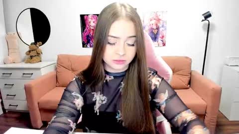 Kira online show from October 15, 9:50 pm