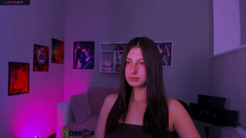 laisy online show from July 16, 9:52 pm