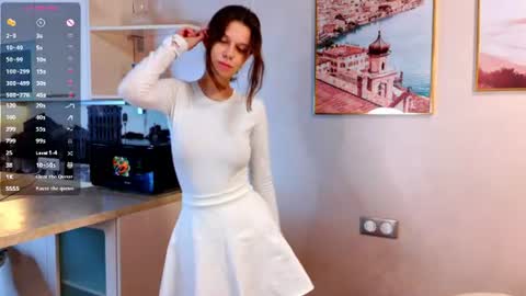 Julia online show from June 5, 8:15 pm
