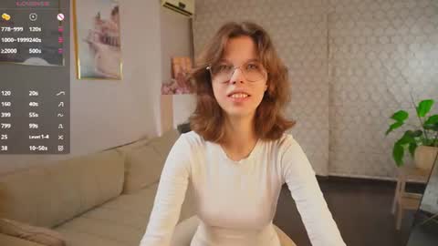 Julia online show from July 23, 8:06 pm