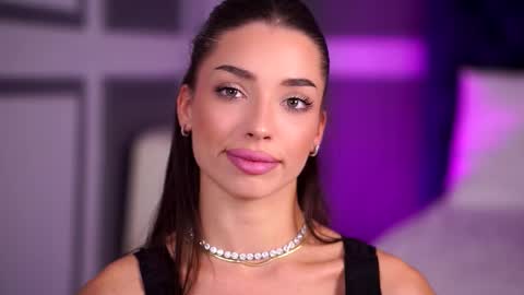 Lala online show from November 5, 9:42 pm