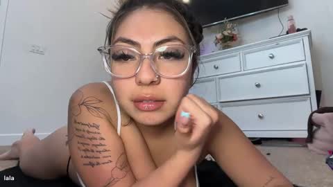 lalaxxo online show from May 19, 3:24 am