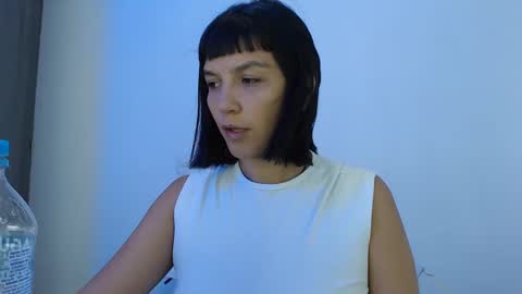 J e n a  All Days  UTC -5 2030  online show from March 5, 1:10 am