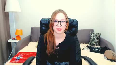 lana__ray online show from May 5, 1:36 pm