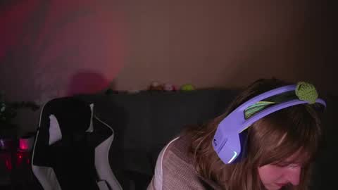 Kay online show from May 22, 5:44 pm