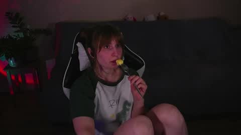 Kay online show from May 11, 6:27 pm