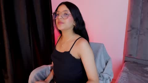 Snapshot of lana_dol chatting on January 7, 12:31 pm ... . . ... online show from January 7, 12:31 pm