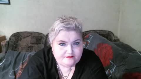 lanacat555 online show from March 3, 8:18 pm