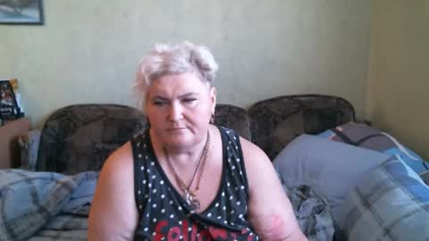 lanacat555 online show from September 22, 1:31 pm