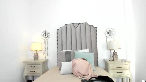 Snapshot of lanaferrer chatting on October 18, 7:37 pm Lana online show from October 18, 7:37 pm