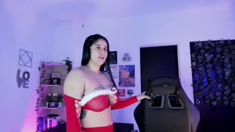 lanaherondale_ online show from December 22, 9:12 am