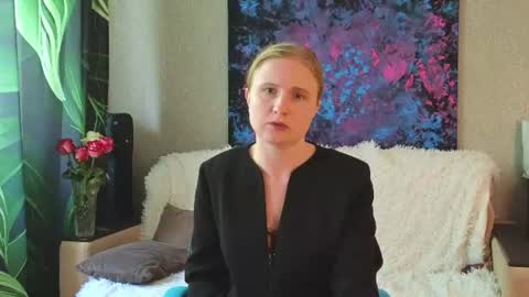 LanaviSmith online show from July 14, 10:21 am