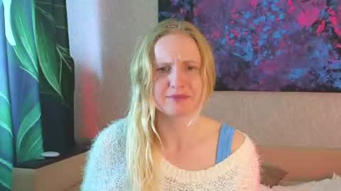LanaviSmith online show from June 17, 6:15 am