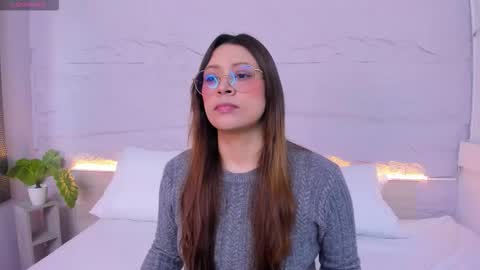 Lanna online show from January 13, 11:47 am