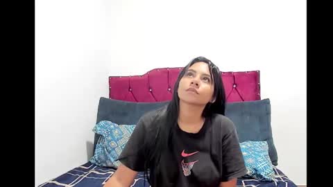 lanna_milky online show from November 2, 11:57 am