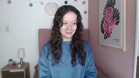 Lanna online show from June 25, 1:24 pm