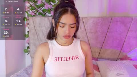 Lara Gill online show from October 21, 1:04 pm