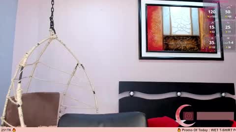 Snapshot of lara_martin chatting on March 12, 12:15 pm 700 200 online show from March 12, 12:15 pm