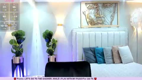      700  200   online show from July 30, 12:06 pm