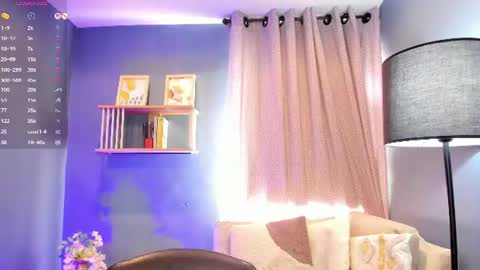      700  200   online show from June 27, 7:42 pm