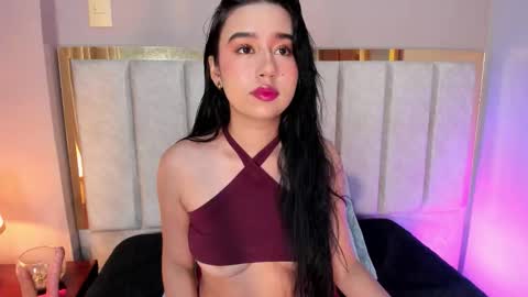  Lara Gold  online show from January 9, 12:59 am