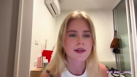 Stella online show from February 10, 10:18 am