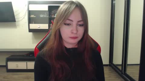 Laralianna online show from January 8, 5:59 am