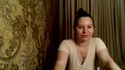 LaraSwity online show from July 28, 8:23 pm