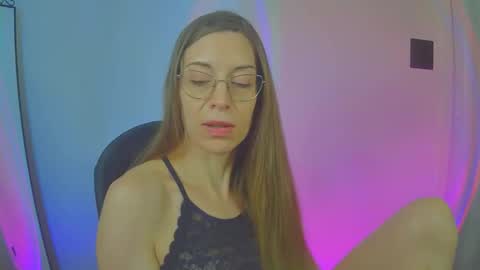 larawintersxxx online show from November 1, 10:58 pm