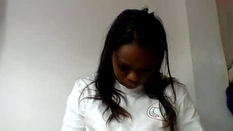 larissa645771 online show from July 9, 9:11 am