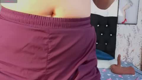 larissa_antonella online show from July 21, 6:03 am