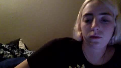 Roxy blue online show from March 18, 2:27 am