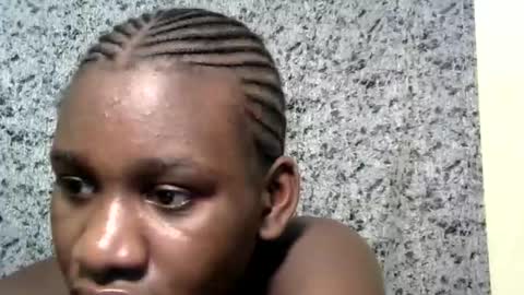 Latina online show from December 13, 7:53 pm