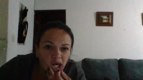 Laura online show from March 1, 2:33 am