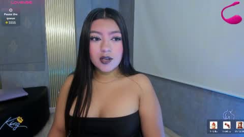 laulin_tay online show from June 22, 3:25 am