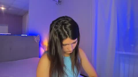 Laura online show from July 31, 5:19 am