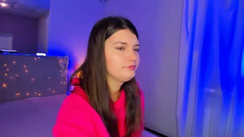 Laura online show from April 30, 5:23 am