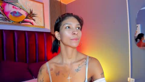 Laura online show from March 4, 12:34 pm