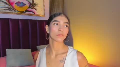 Laura online show from June 19, 12:08 pm