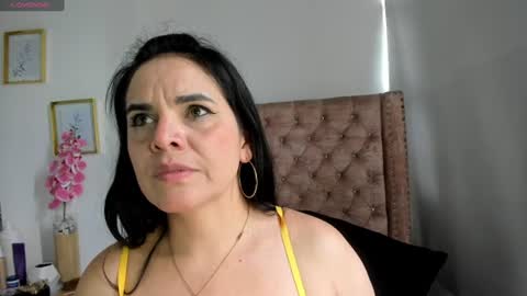 laura hotties online show from June 16, 5:25 pm