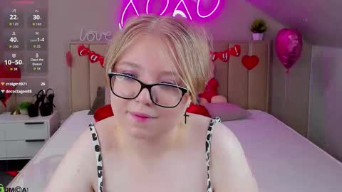 Laura online show from February 17, 2:00 am