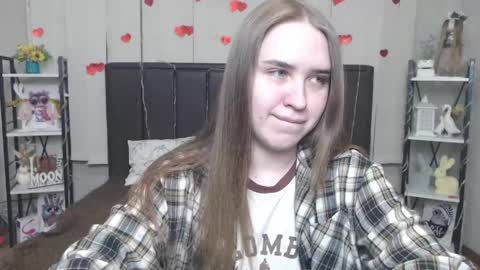 LauraHlot online show from May 2, 6:11 pm