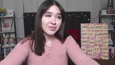 LauraHlot online show from February 5, 6:26 pm