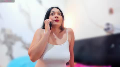 laurax_hot online show from June 24, 4:33 am