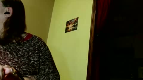 laureanne online show from March 10, 8:45 pm