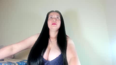 Snapshot of laureen777 chatting on October 18, 4:26 am laureen777 online show from October 18, 4:26 am
