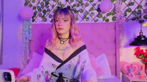 Lauren evans9 online show from November 11, 1:45 am